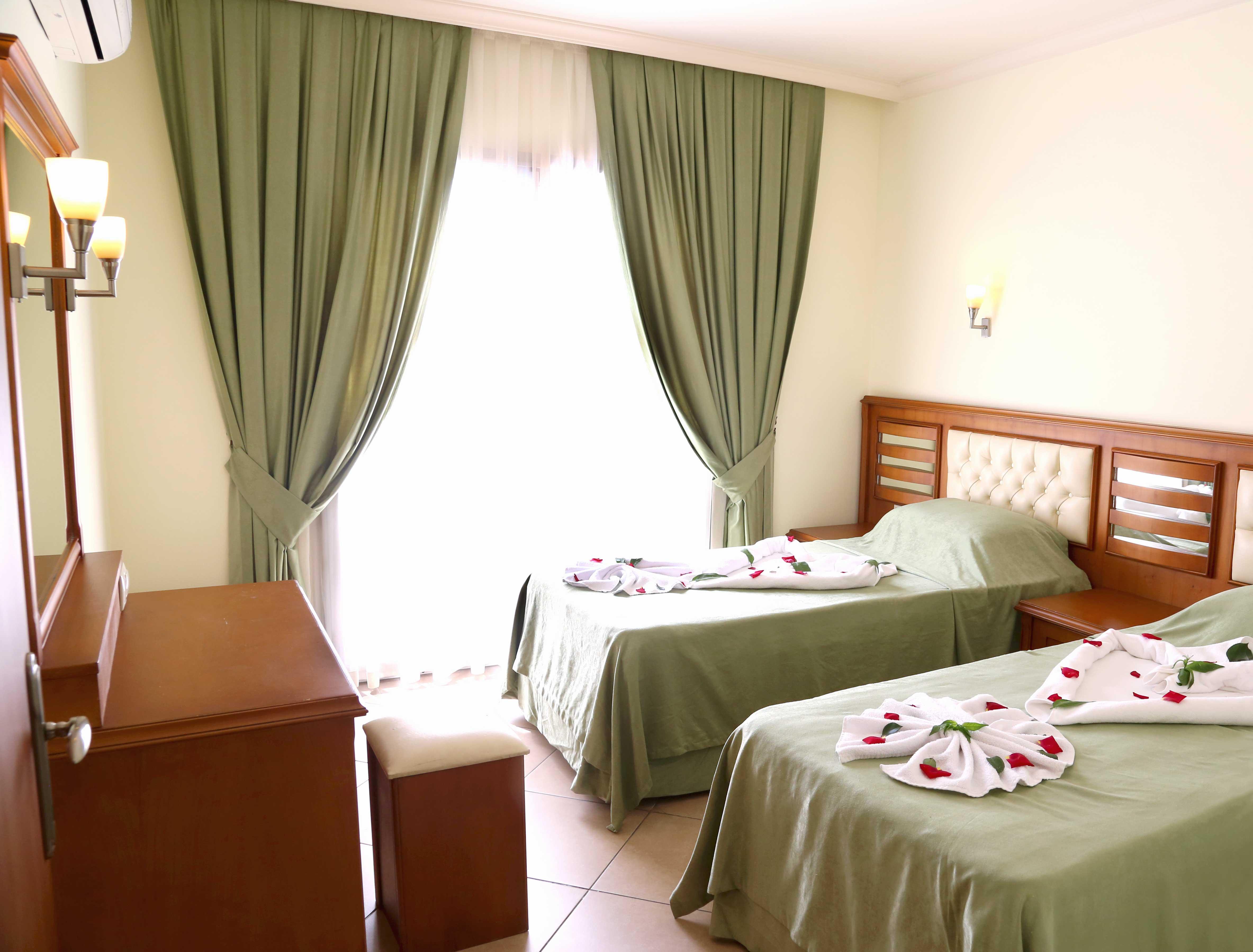 Club Karakas Apart Otel 马尔马里斯 外观 照片