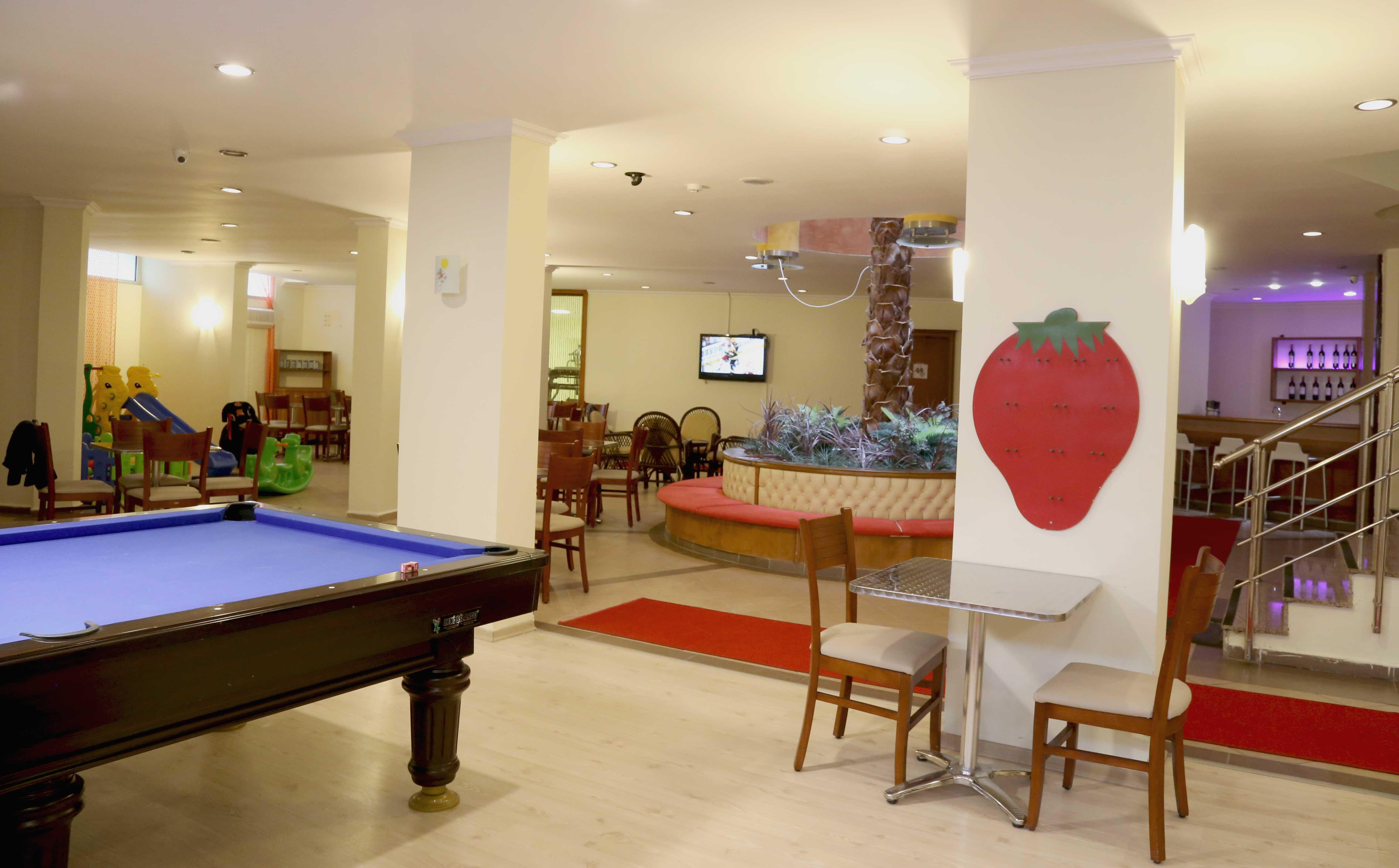 Club Karakas Apart Otel 马尔马里斯 外观 照片