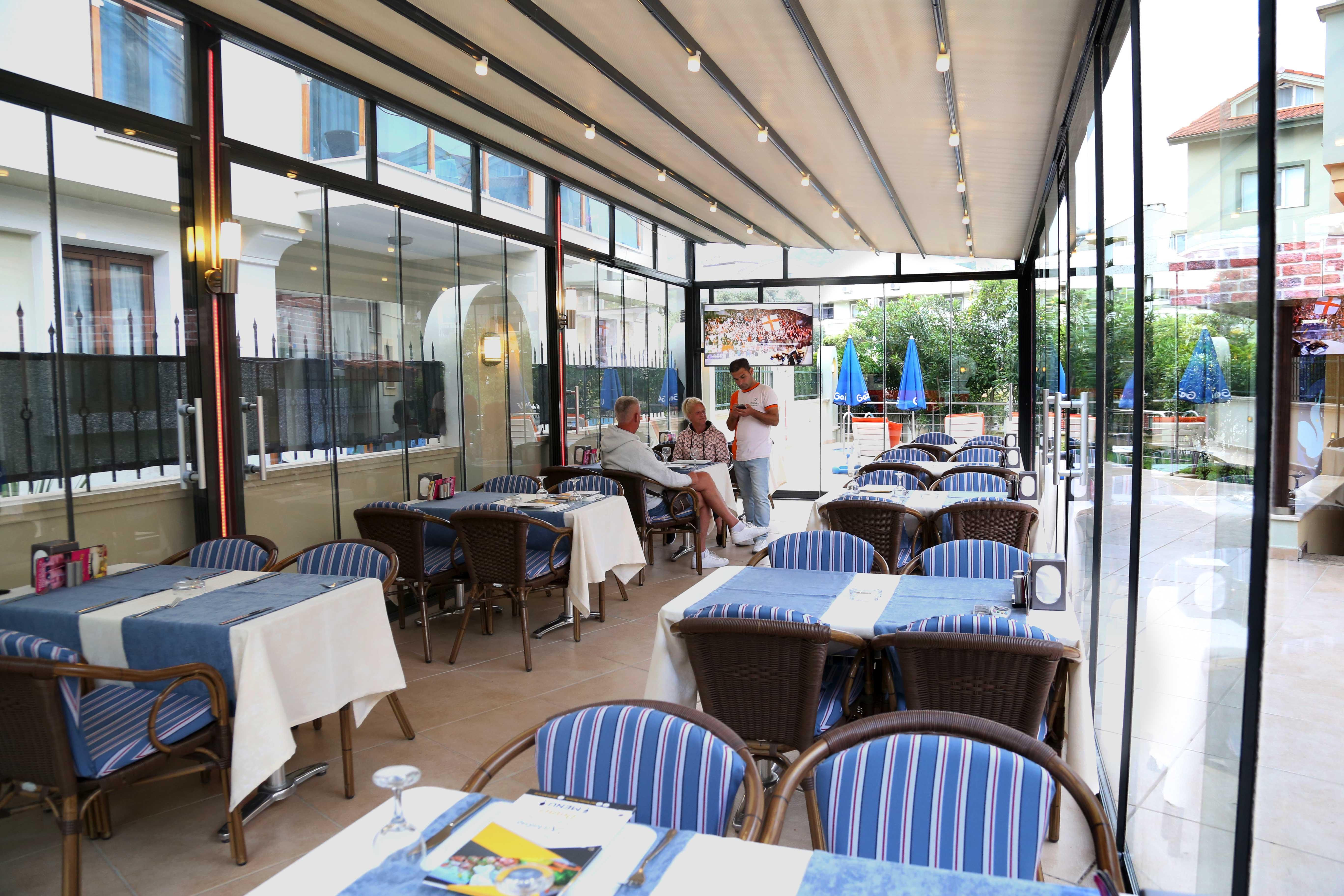 Club Karakas Apart Otel 马尔马里斯 外观 照片