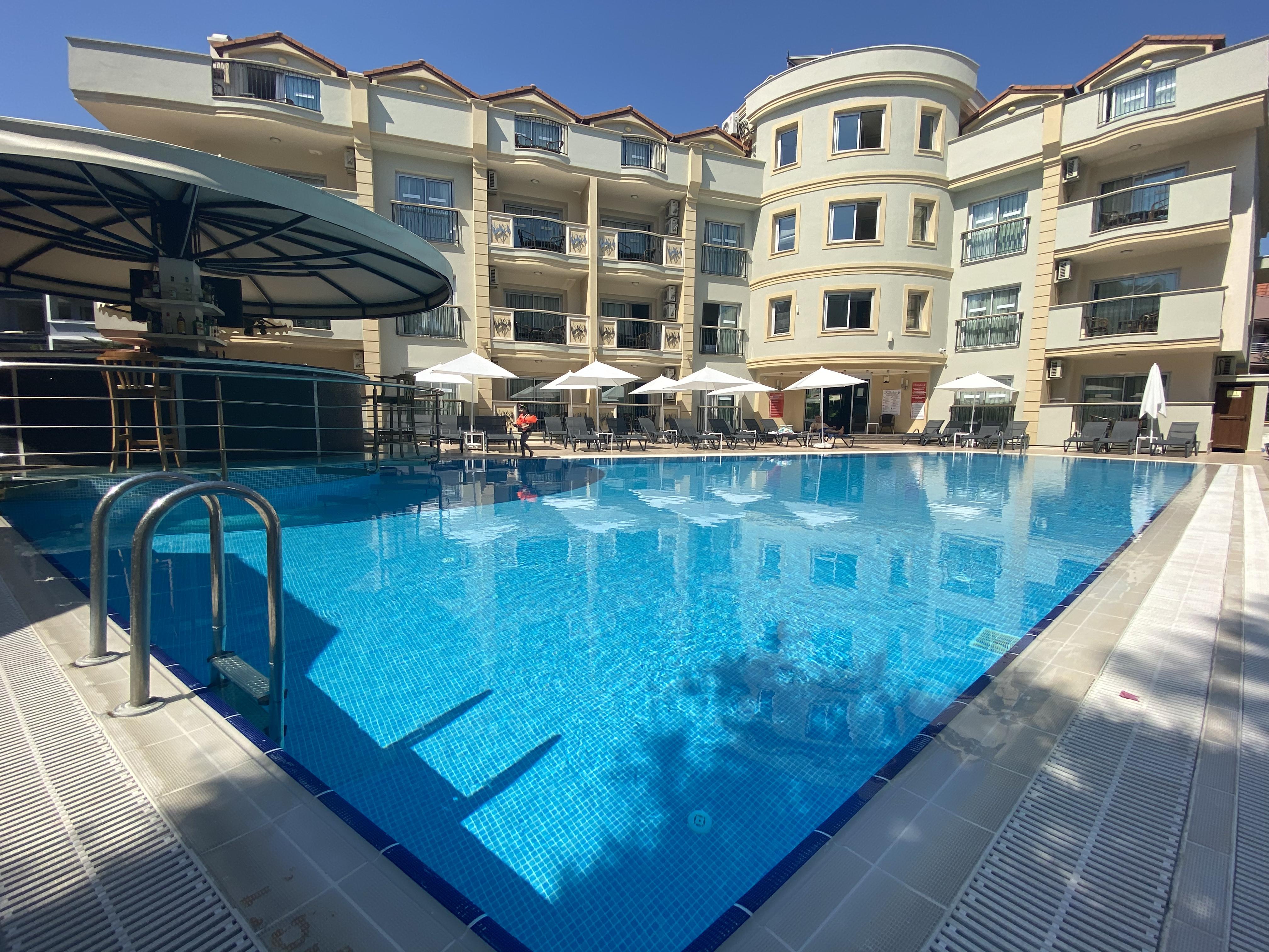 Club Karakas Apart Otel 马尔马里斯 外观 照片