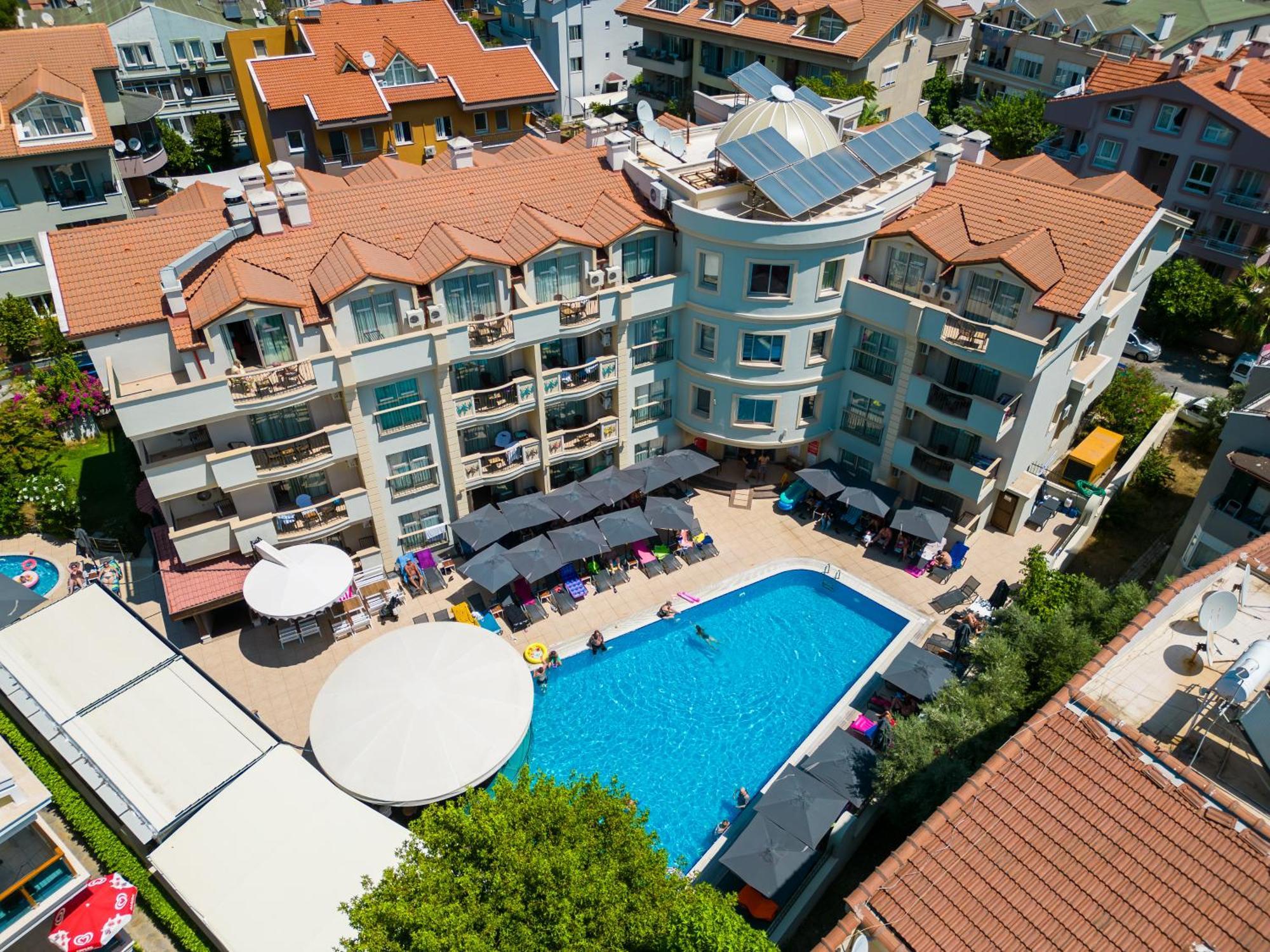 Club Karakas Apart Otel 马尔马里斯 外观 照片